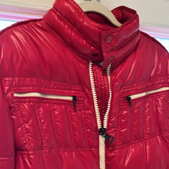 SALE! EUC MONCLER moto-style puffer jacket/Red Hot & Ready for Whatever Weathah! - Picture 5 of 17